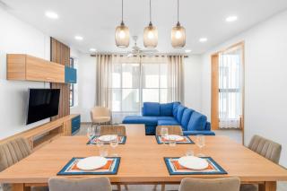 Serenity Suites 3, Luxury Apartment by IHR - 7