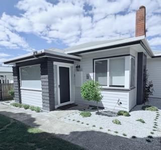 Renovated Homely Home - Newstead - 9