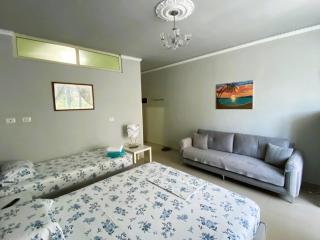 Beachfront Studio Durrës - Durazzo - 4