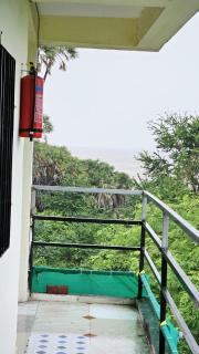 Seafront Homes Stay - 7
