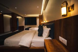 Hotel Aasare Inn - 2