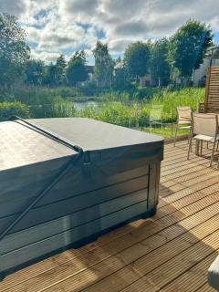 Hoopoe Cottage, Lower Mill Estate - Somerford Keynes - 9