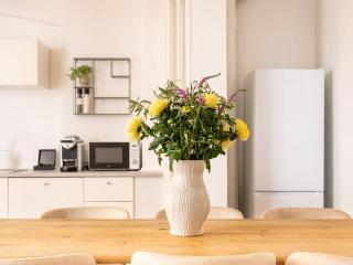 Sanders Noble - Fantastic 5-Bdr Apt in the Capital - Copenaghen - 1