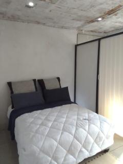 Mokoena Village guesthouse - Akasia - 7