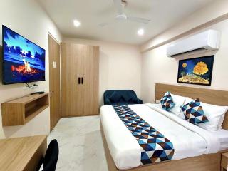 Hotel Cozy Residency - Gurgaon - 8