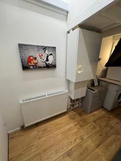 Duplex Studio 3 minute drive from Luton airport - 4