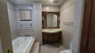 Hassan Sisters' EnSuites - Manilla - 8