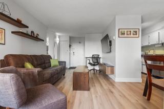 Suite near Downtown, BMO, Stampede, Free Parking - Calgary - 9