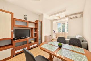 Mallside Apartment - Varna City - 5