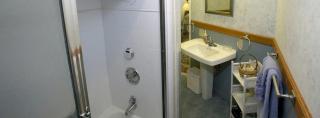 Luxury Bed and Breakfast Vacation Rental near Warren, Vermont - Warren - 1