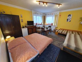 Privat Henry - Liptovský Mikuláš - 7