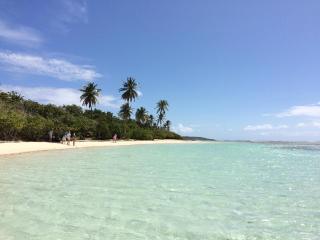 ONLY4VIEW Beach Front - 4