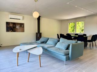 Workers Villa 5BR 10 Beds 2 Bath All incl - Gothenburg - 0