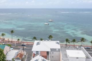 ONLY4VIEW Beach Front - 1
