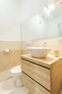 Minnaus - - 4