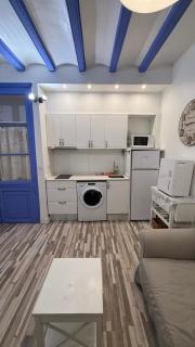Cosy apartment next to the sea - 9
