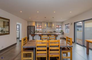 Dalton's Langebaan - Langebaan - 8