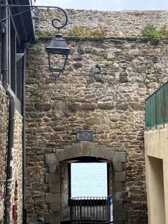 Coeur vieille ville, bord mer & plage Le Champlain - 8