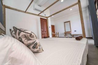 Sky View Villa - Galle - 9
