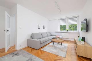 Classic Apartment Grażyńskiego Katowice Near Spodek by Noclegi Renters - Katowice - 7