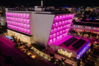 Seasons Hotel (Adults Only) - 4