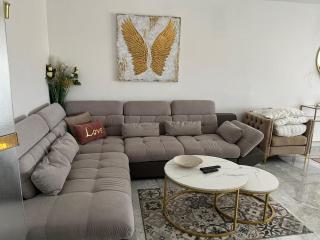 Spacieux 2 pièces terrasse et piscine - 8