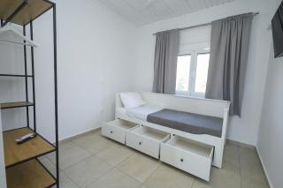 Dolce Far Niente in Greece - Agioi Theodoroi - 1