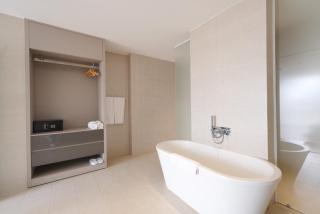 Biệt thự mặt tiền biển Saint Simeon Resort - 1