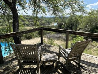 Amazing Texas Glamping Destination: Gorgeous Cabin with Valley Views in Wimberley - Wimberley - 0