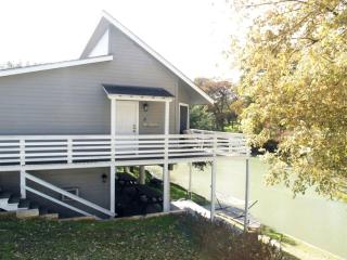 Waterfront Cabin Rental on the Banks of the Guadalupe River near San Antonio, Texas - New Braunfels - 0