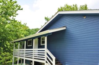 Riverfront Cabin Rental near Canyon Lake in New Braunfels, Texas - New Braunfels - 9