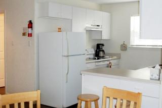 Spacious Cabin Rental Overlooking the Guadalupe River near Austin, Texas - New Braunfels - 6