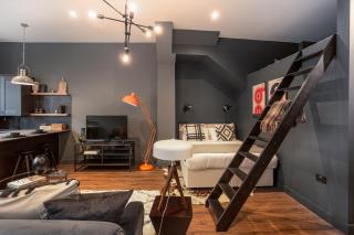 Large Studio Apartment, Free Parking, Close to Centre - Southend-on-Sea - 2