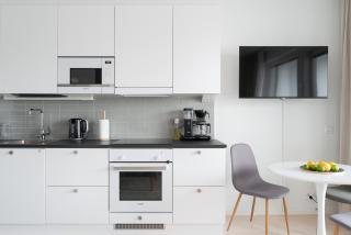 Rahulihomes Premium City and lake studio with balcony Best location on town - Jyväskylä - 6