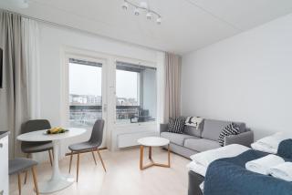Rahulihomes Premium City and lake studio with balcony Best location on town - Jyväskylä - 8