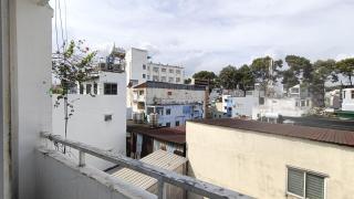 Studio ban công tuyệt đẹp Trung Tâm ẩm thực và chăm sóc sắc đẹp Q10 - Ho Chi Minh-stad - 5