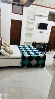 J K Palace Hotel Devkali Ayodhya - Ayodhya - 6