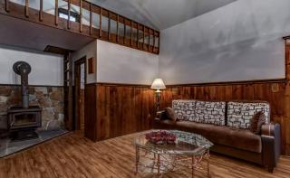 Cozy Cottage Rental with Small Private Pond in Canadensis, Pennsylvania - Canadensis - 5
