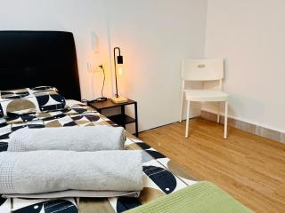 The ideal place to enjoy the sea and Barcelona - Sant Adrià de Besòs - 9