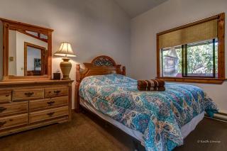 Private Cabin Rental with Wood-Burning Fireplace in Canadensis, Pennsylvania - Canadensis - 2