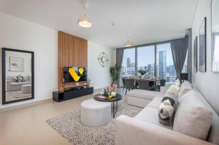 Vogue Spacious Two Bedroom Apartment located 20th Floor on 5242 by Emaar with Dubai Marina View and balcony amazing infinity pool - 9