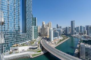 Vogue Spacious Two Bedroom Apartment located 20th Floor on 5242 by Emaar with Dubai Marina View and balcony amazing infinity pool - 0