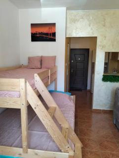 Studioul vacanțelor din Saturn 2 - 8