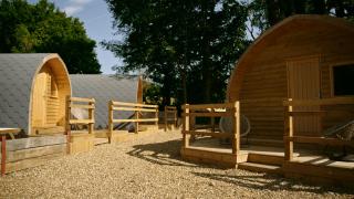 Forrester Park Glamping Pods - Eagle Pod and Birdie Pods - 8