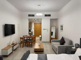 Pantheon Elysee 1 - JVC by Golden Casa - 8