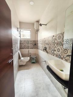 Marco luxury hotel - Anand - 0