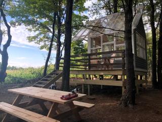 Romantic New York Getaway near the Adirondacks - Cambridge - 7