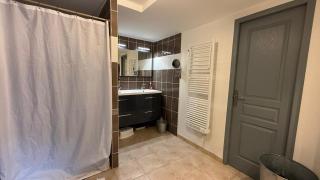 Cozy and bright apartment - Carpentras - 4