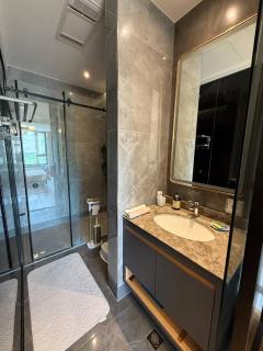 Spacious 2 BR apt near National Park - Ulaanbaatar - 2