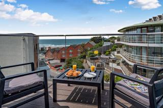 9 Middlecombe - Luxury Apartment at Byron Woolacombe, only 4 minute walk to Woolacombe Beach! - Woolacombe - 0